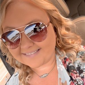 Meet your Posher, Shayla